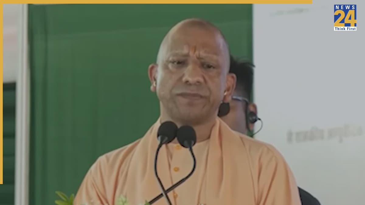 Yogi Adityanath Ayodhya visit