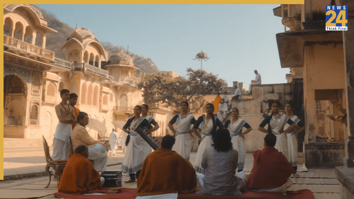 Netflix पर आते ही इस हॉरर-कॉमेडी फिल्म ने नंबर-1 की कुर्सी पर जमाया कब्जा, कहानी देख नहीं रुकेगी हंसी