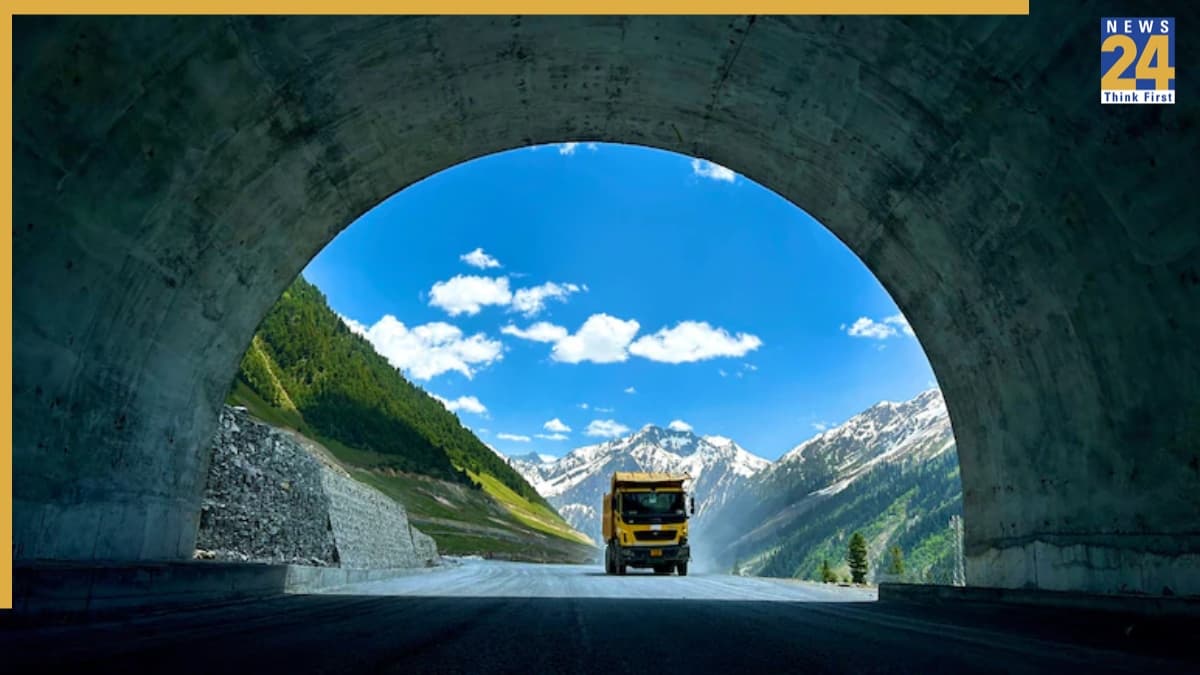 11000 फीट ऊंचाई, 30KM लंबाई... जानें दुनिया की सबसे लंबी सुरंग जोजिला टनल की खासियतें और क्या होंगे इसके फायदे?