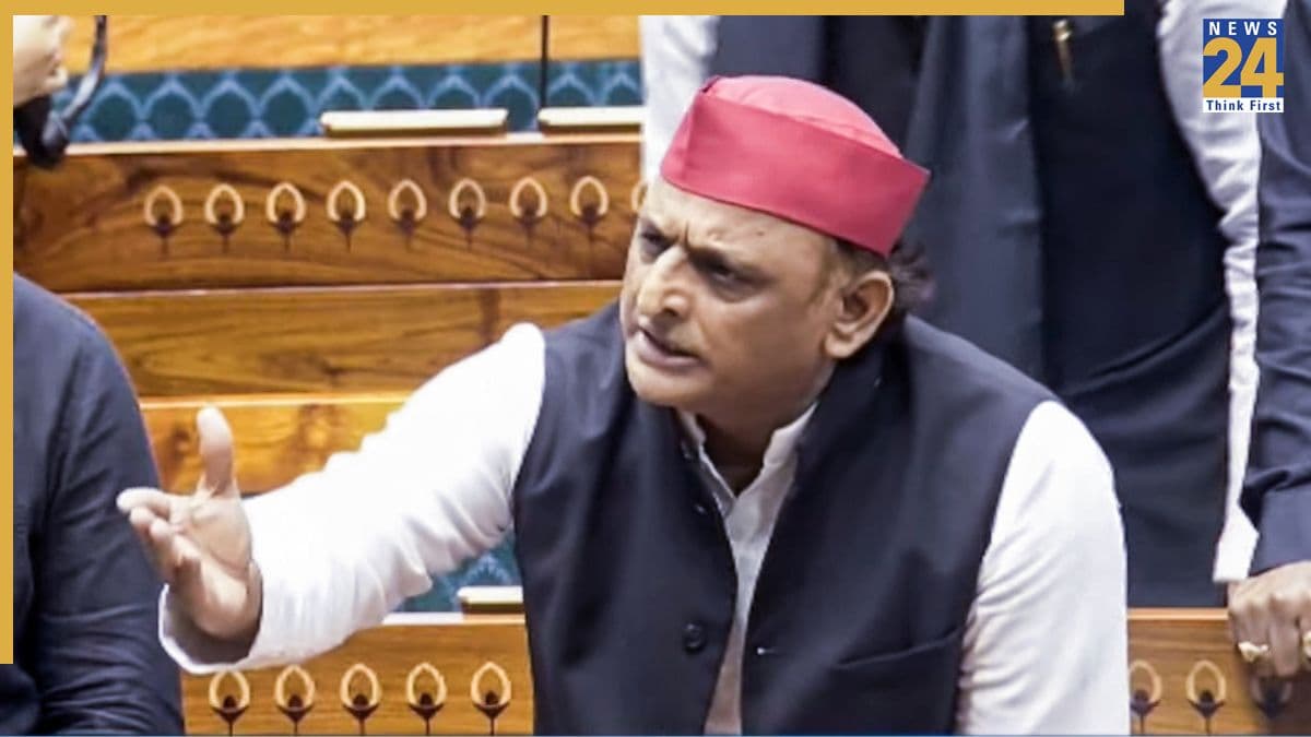 'क्या सरकार और कांग्रेस की डील हो गई?', जब NEET पेपर लीक पर चर्चा को लेकर संसद में गुस्साए अखिलेश यादव