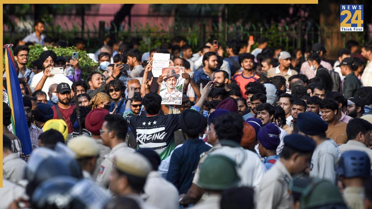 साफ रिकॉर्ड वाले प्रदर्शनकारियों की होगी रिहाई, जंतर-मंतर प्रदर्शन पर दिल्ली सरकार का बड़ा ऐलान