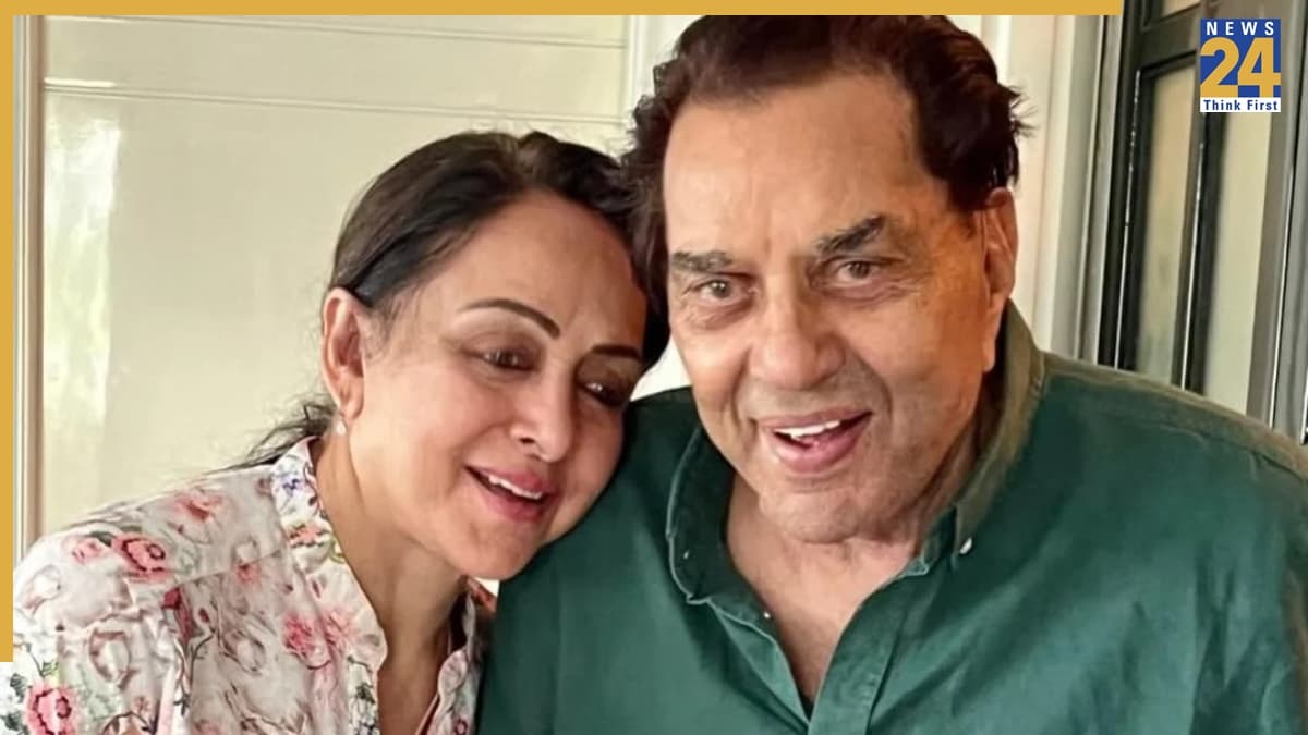 Hema Malini को क्या था धर्मेंद्र का आखिरी मैसेज? 8 महीने बाद एक्ट्रेस ने किया खुलासा