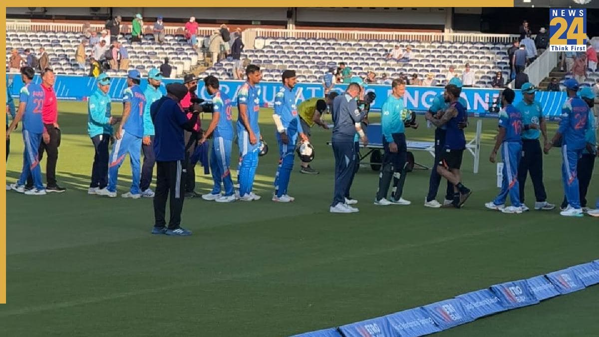 IND VS ENG 3rd ODI Highlights: रोहित की शतकीय पारी के बाद भी टीम इंडिया बुरी तरह हारी, 2-1 से गंवाई वनडे सीरीज