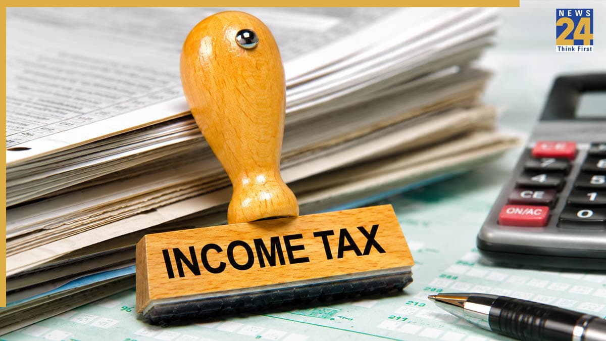 Income Tax New Rules: इन लोगों को म‍िली बड़ी राहत, AY 2026-27 के लिए बदला ITR-1 का नियम
