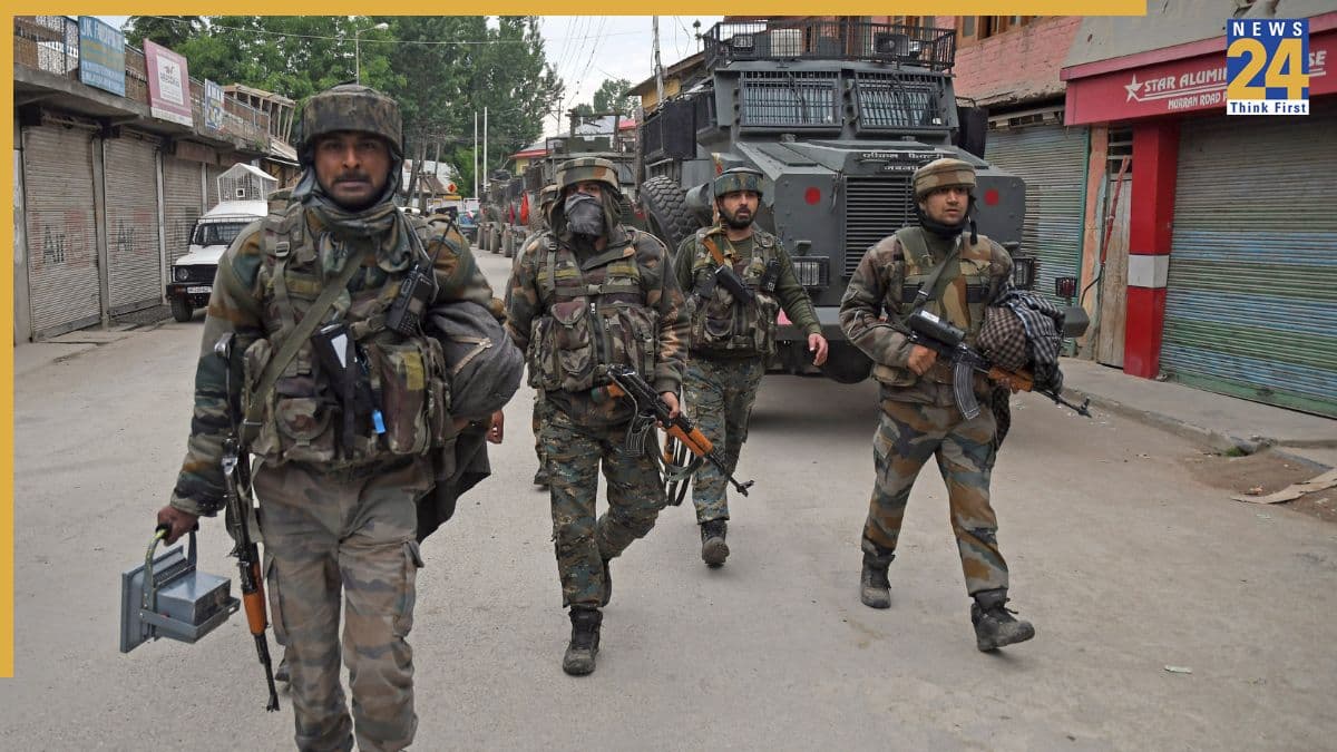 कामिकेज ड्रोन, एंटी टैंक हथियार… भारत खरीदेगा 52 हजार करोड़ के स्वदेशी हथियार, जानें तीनों सेनाओं को क्या मिलेगा