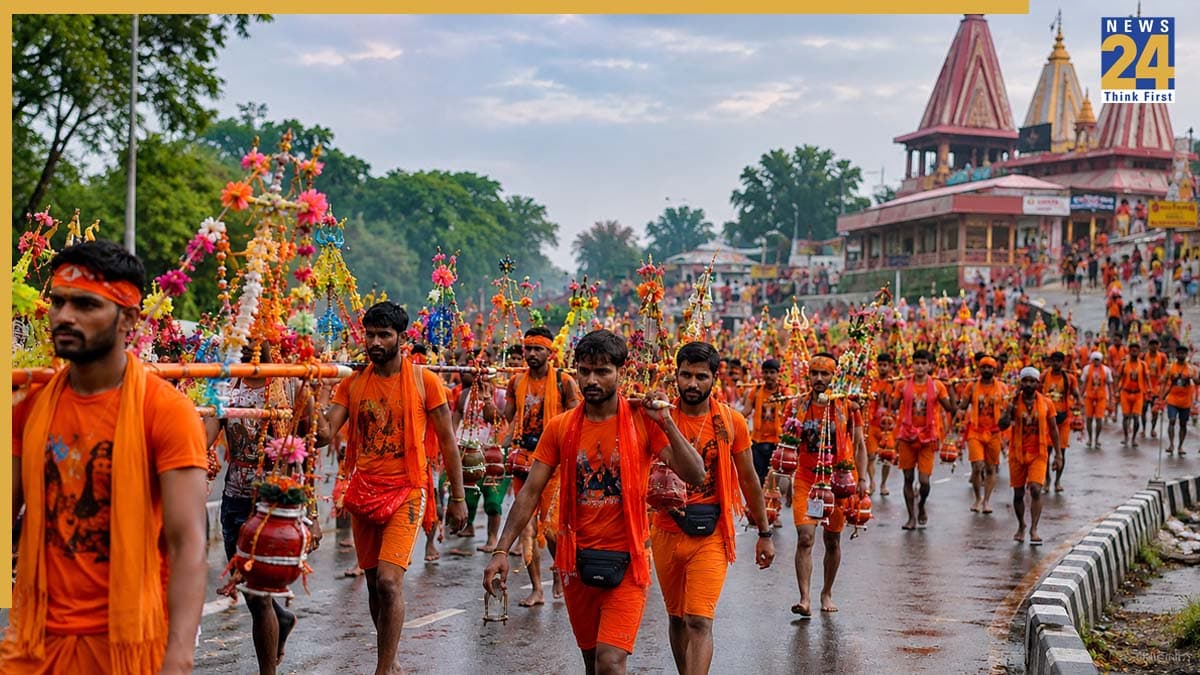 कांवड़ यात्रा: यूपी के मेरठ में 12 अगस्त तक सभी सरकारी अफसरों की छुट्टियां रद्द, स्वास्थ्य विभाग को 24 घंटे अलर्ट रहने के निर्देश