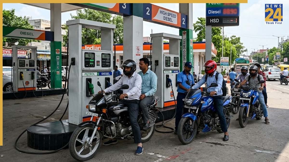 [23 July]Petrol-Diesel Rate Today: इराक से तेल की सप्लाई रुकी, इधर भारत में सरकारी कंपन‍ियों ने जारी कर दी पेट्रोल-डीजल की नई दरें; चेक करें