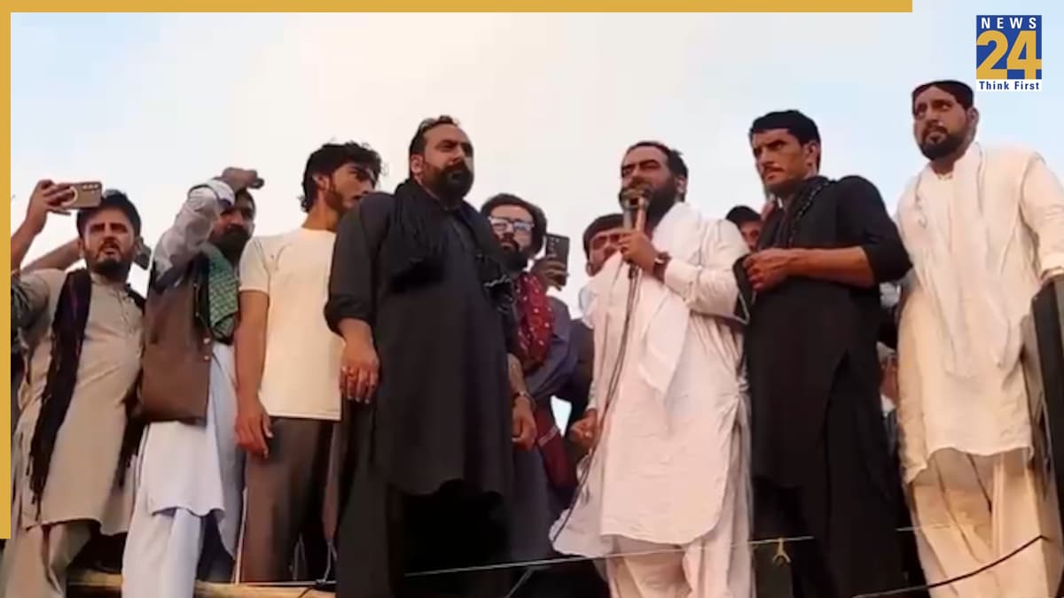 'पहले हाथ में पकड़ाई बंदूक, अब बता रहे आतंकवादी', PoK लीडर ने दुनिया के सामने पाकिस्तान आर्मी को किया बेनकाब
