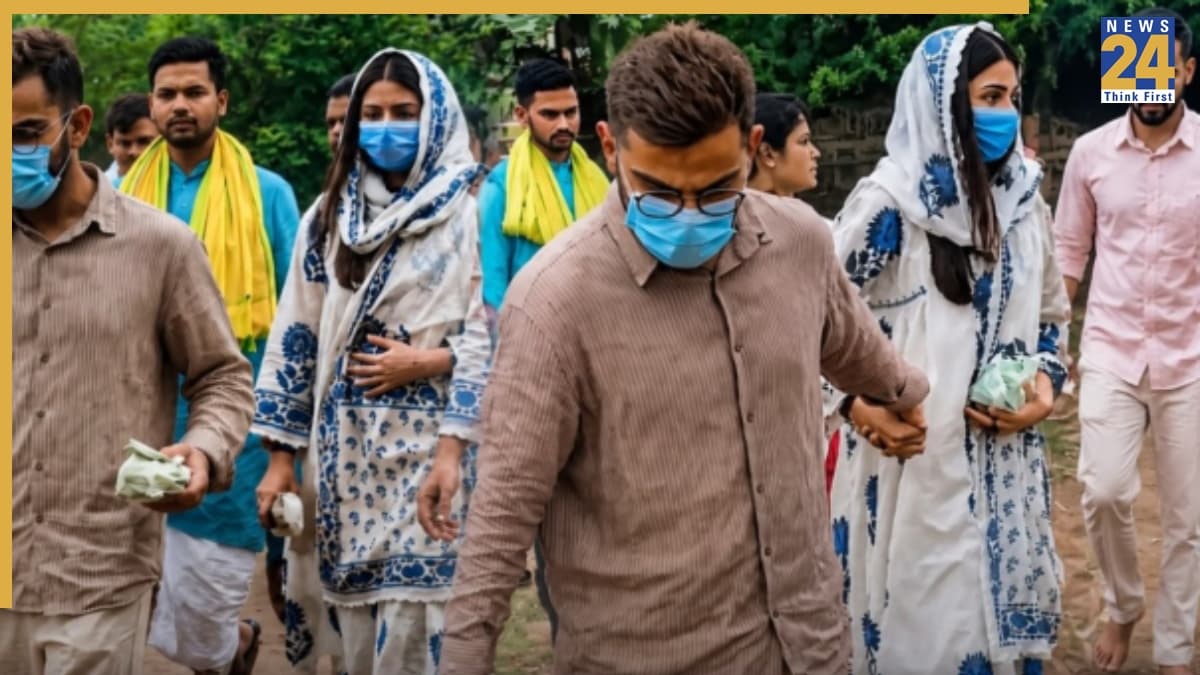 प्रेमानंद जी महाराज से मिले विराट-अनुष्का, लेटेस्ट फोटोज देख भड़के यूजर्स, क्यों ट्रोल हुआ कपल?