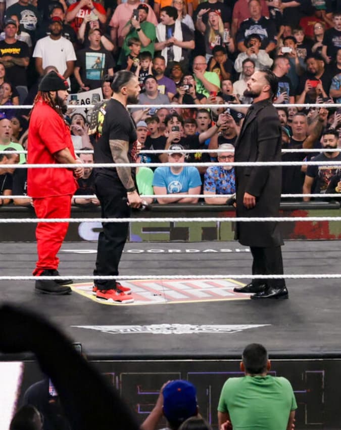 WWE Raw में हुआ बड़ा सैगमेंट