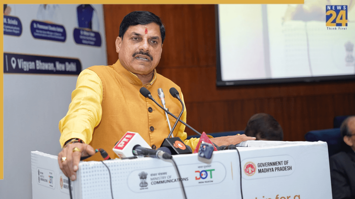 मुख्यमंत्री डॉ. मोहन यादव का एक और मास्टरस्ट्रोक, अब ग्वालियर में बनेंगे संचार से जुड़े सारे उपकरण, जानें क्या-क्या होगा तैयार