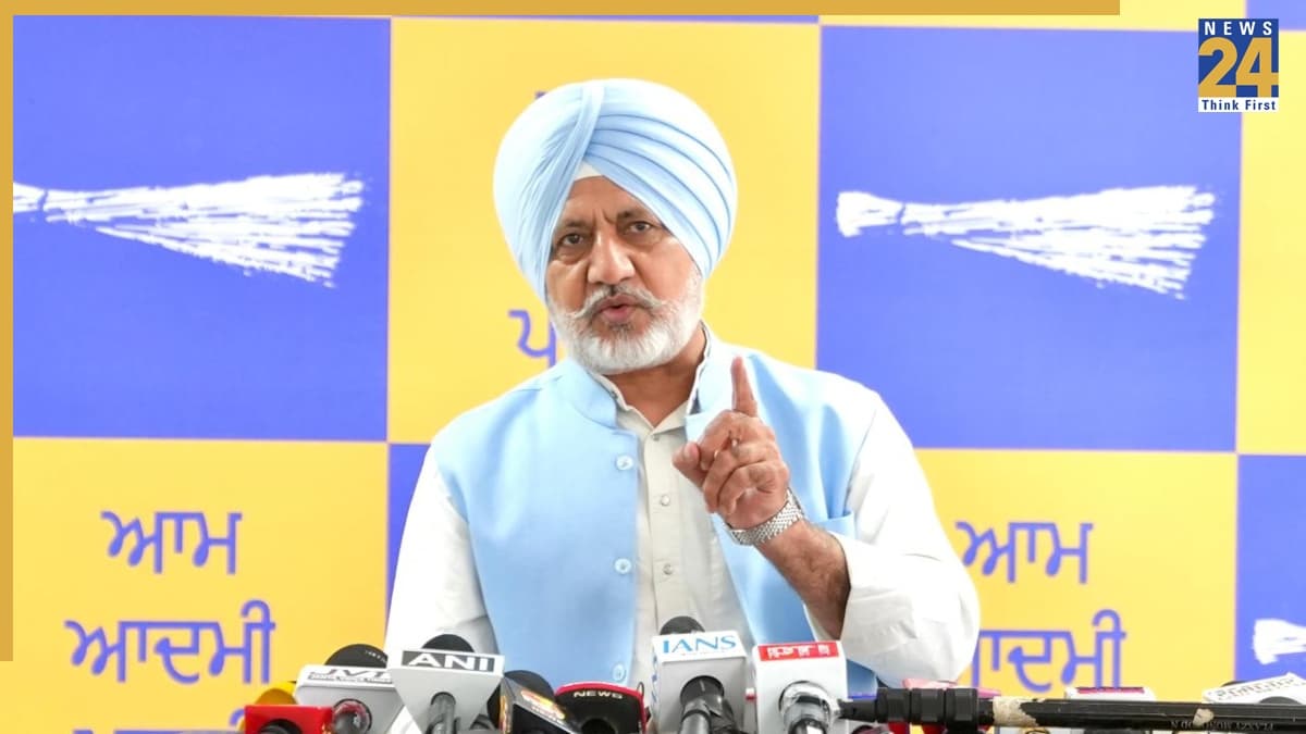 कांग्रेस, भाजपा और अकाली दल ने मुख्यमंत्री भगवंत सिंह मान को घेरने के लिए ‘टीम ए, बी, सी’ बना ली है क्योंकि उनके पास आप सरकार के कामों का कोई जवाब नहीं है: बलतेज पन्नू