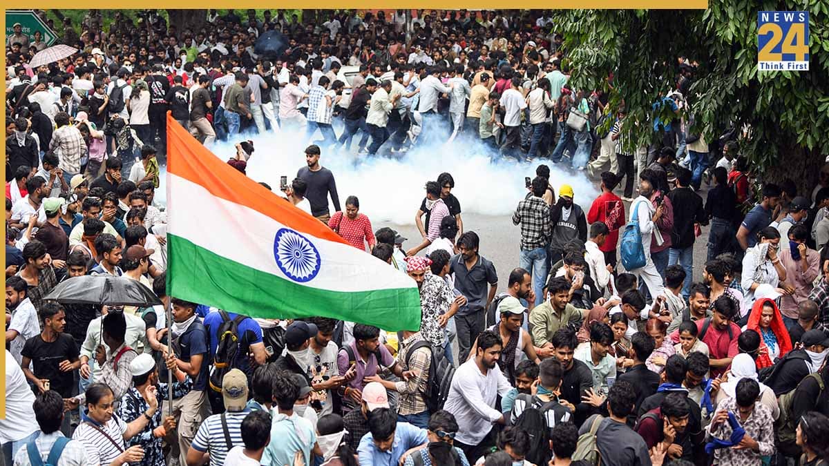 छात्र प्रदर्शन पर SC ने बनाई कमेटी, जंतर-मंतर पर महिलाओं से हिंसा, पैलेट गन यूज की होगी जांच