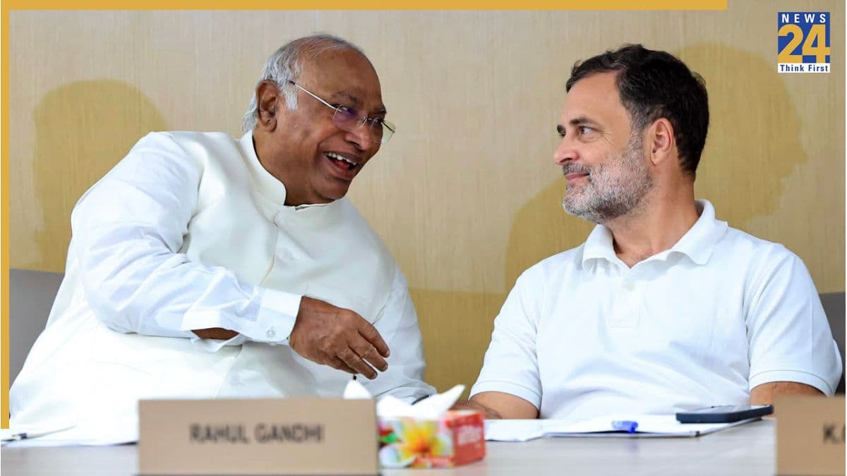 पंजाब में चुनावी बिगुल फूंकेंगे राहुल गांधी, अगले महीने शुरू हो सकती है बस यात्रा; जानिए- क्या होगा रूट