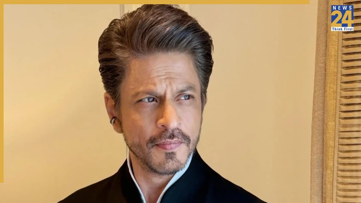 Shah Rukh Khan के मन्नत से निकले 8 फुट के दो सांप, घंटों चला रेस्क्यू ऑपरेशन