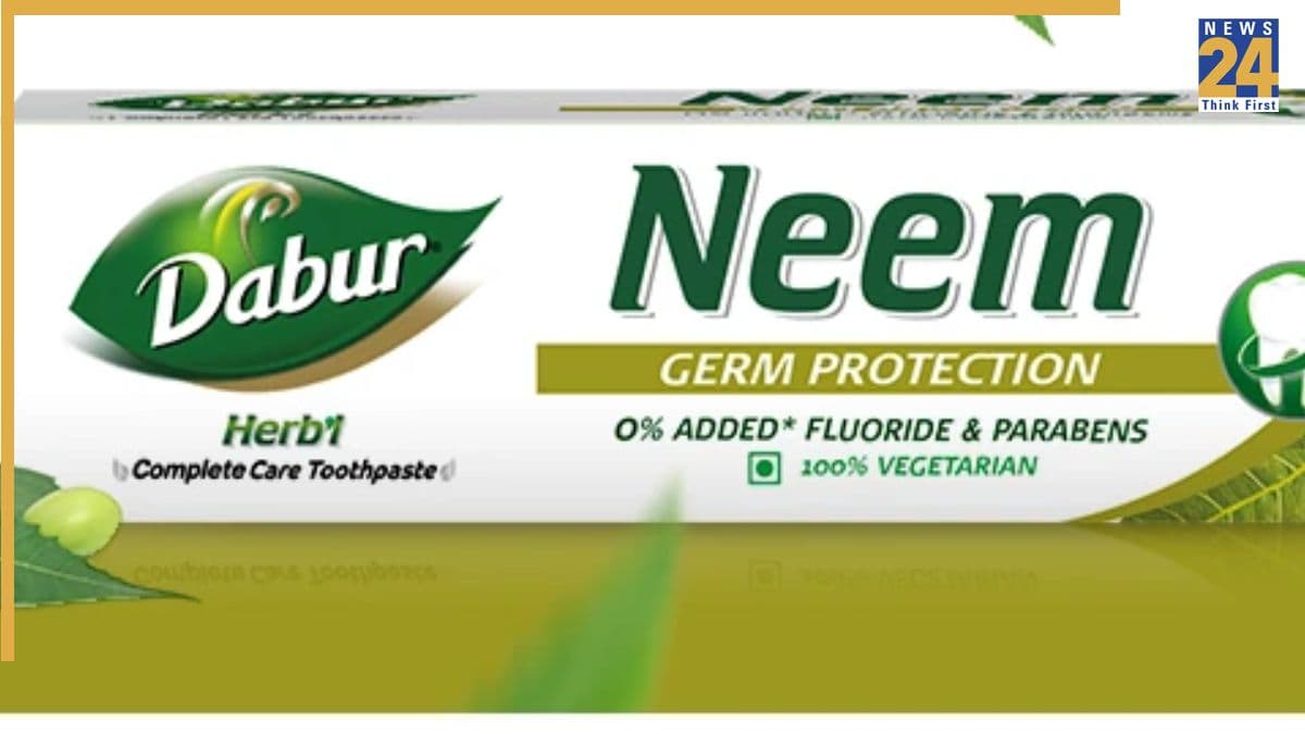 Dabur Neem Toothpaste News: क्या आप भी इस्तेमाल करते हैं डाबर का नीम टूथपेस्ट? बॉम्बे हाई कोर्ट ने लेबलिंग पर लगाई रोक