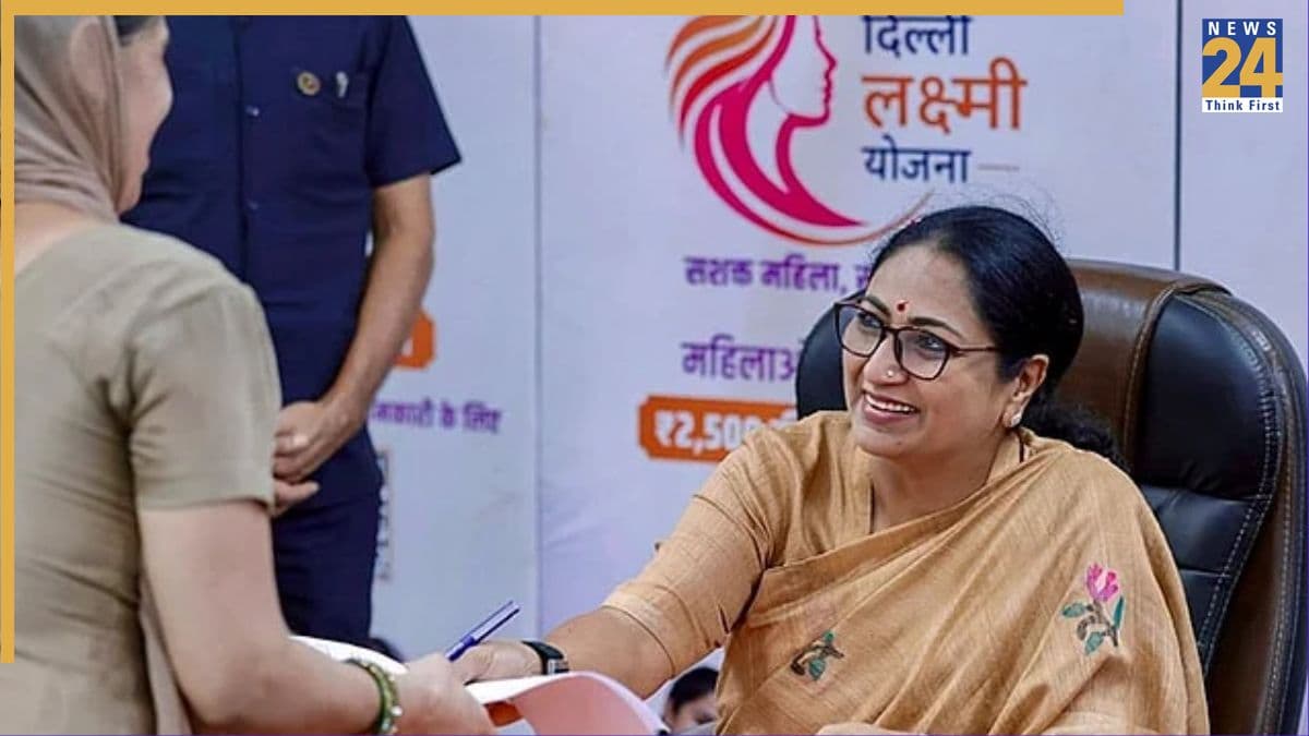 Delhi Lakshmi Yojana New Rule: दिल्ली लक्ष्मी योजना के नियमों में बड़ा बदलाव! गलत जानकारी दी तो होगी पाई-पाई की वसूली