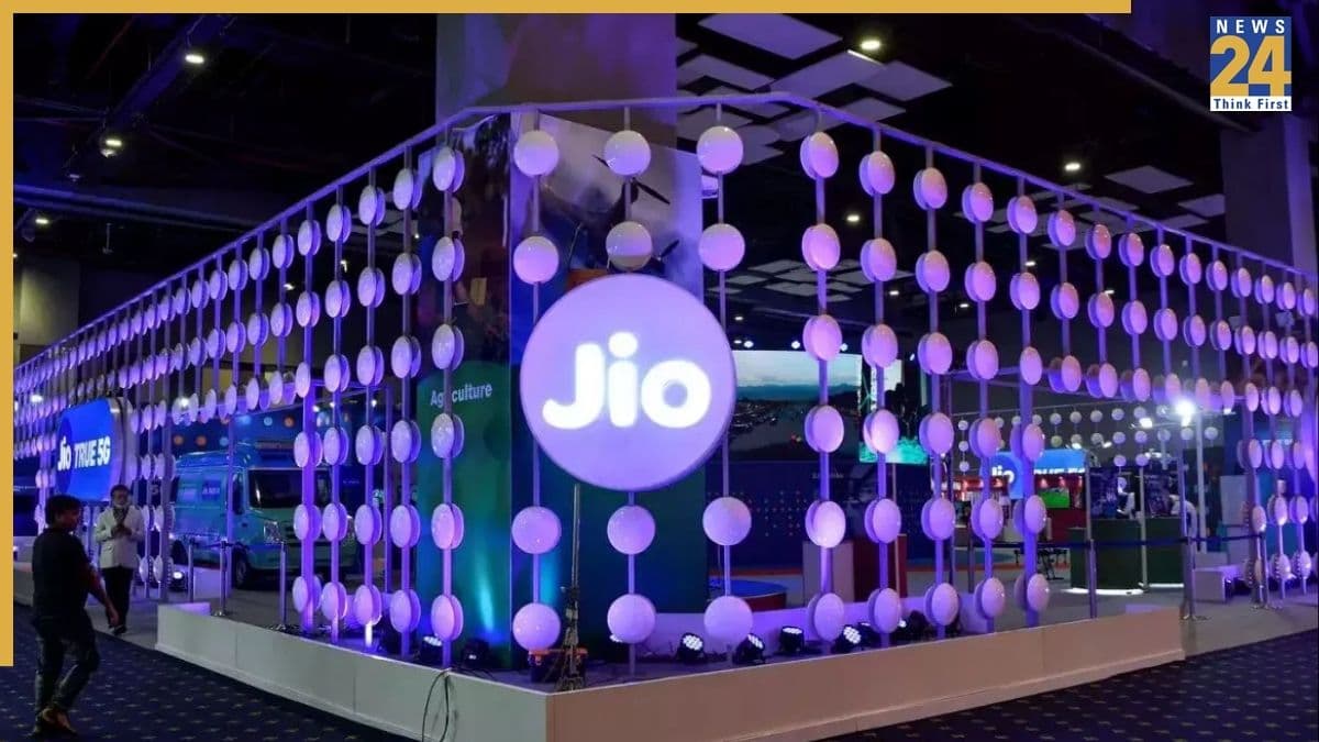 Jio का धांसू रिचार्ज! सिर्फ ₹77 में 3GB डेटा के साथ फ्री मिलेगा SonyLIV का मजा