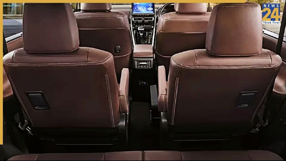 1.55 लाख रुपये तक सस्ती ले सकते हैं Maruti की ये 7-सीटर फैमिली कार, अगस्त ऑफर में बड़ा फायदा