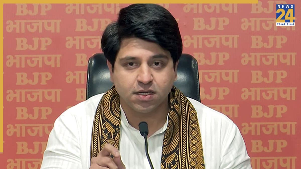 'मुझे किराया देना है, पार्टी सैलरी नहीं देती', BJP छोड़ने के बाद शहजाद पूनावाला ने बताई इस्तीफे की असली वजह