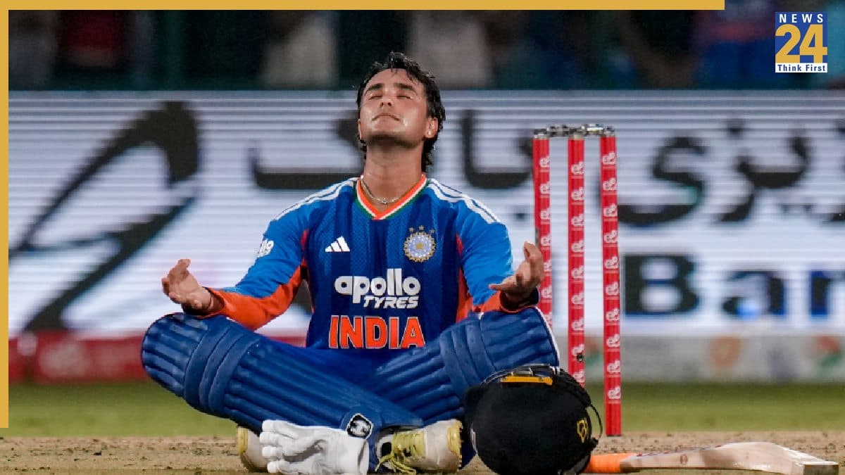 IND vs AFG: अभिषेक शर्मा ने ऐतिहासिक शतक जड़कर किया ‘शिवा सेलिब्रेशन’, सोशल मीडिया पर हुआ वायरल