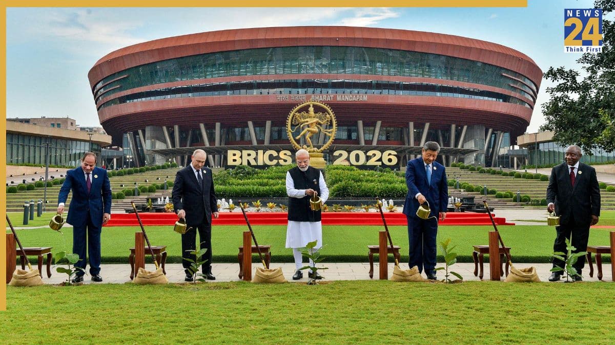PM मोदी और BRICS नेताओं ने एक साथ किया वृक्षारोपण, जानिए कौन सा पेड़ चुना गया और क्या है इसकी खासियत?