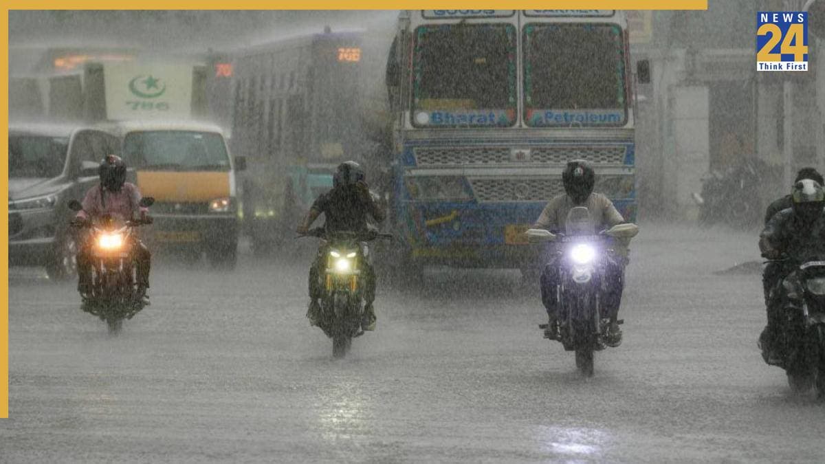चक्रवाती तूफान 'अर्नब' की दस्तक, 3 राज्यों में भारी बारिश का अलर्ट
