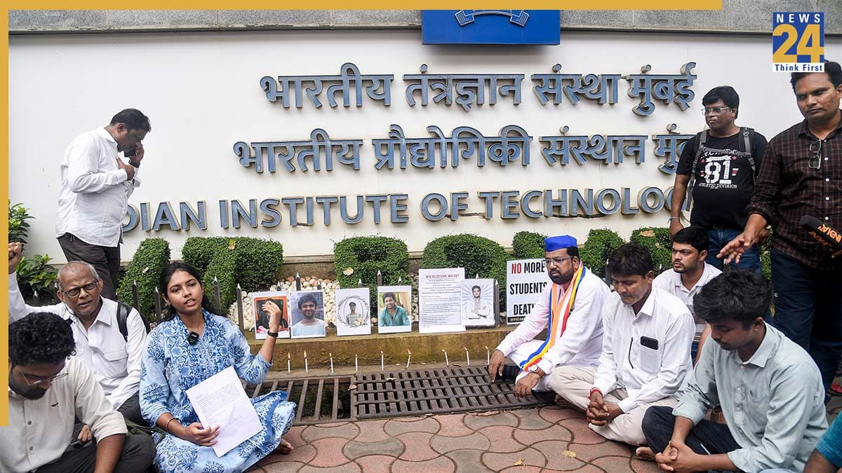 5 साल में 53 IIT स्टूडेंट्स की मौत, 50% से ज्यादा SC-ST, OBC वर्ग के छात्र