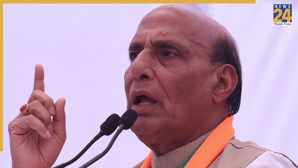 'भारत के दुश्मनों के लिए कोई सुरक्षित ठिकाना नहीं', PAK को राजनाथ का संदेश