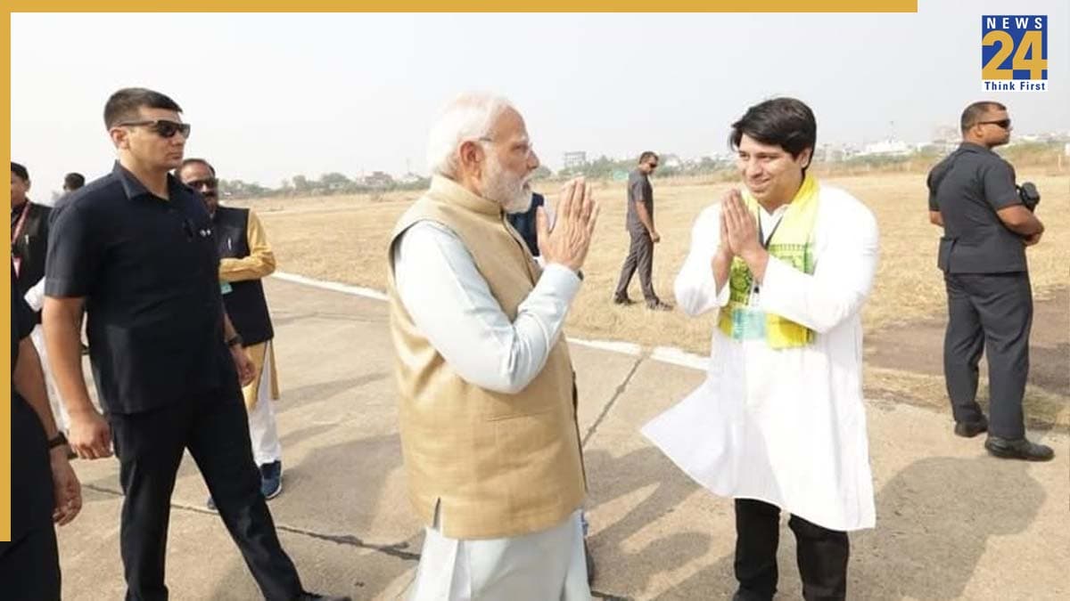 शहजाद पूनावाला ने PM मोदी से क्यों मांगा इस्तीफा? पॉडकास्ट में कही अहम बात
