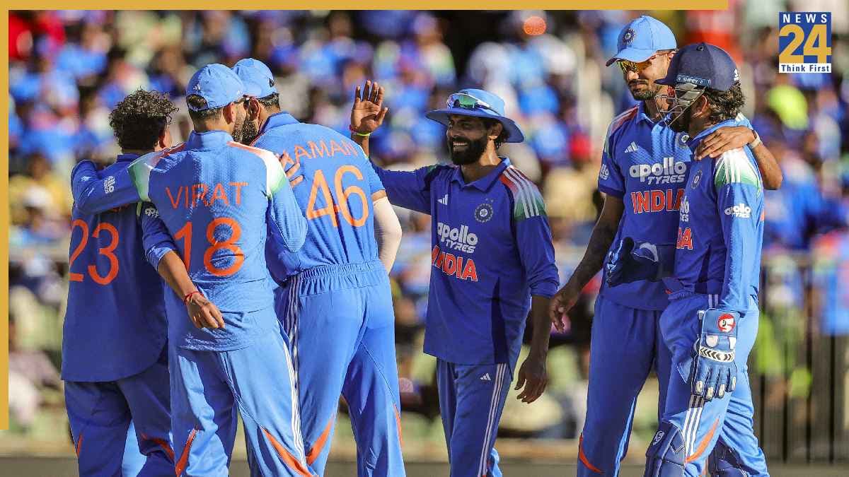 IND vs WI: टीम इंडिया को इन 4 गेंदबाजों ने किया बहुत निराश, वनडे टीम से कट सकता है पत्ता