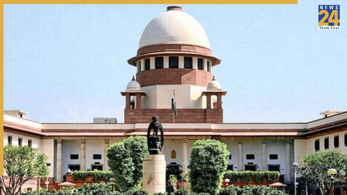 नवोदय विद्यालय विवाद पर तमिलनाडु सरकार को सुप्रीम कोर्ट की नसीहत, हिंदी को लेकर सोच बदलने को कहा