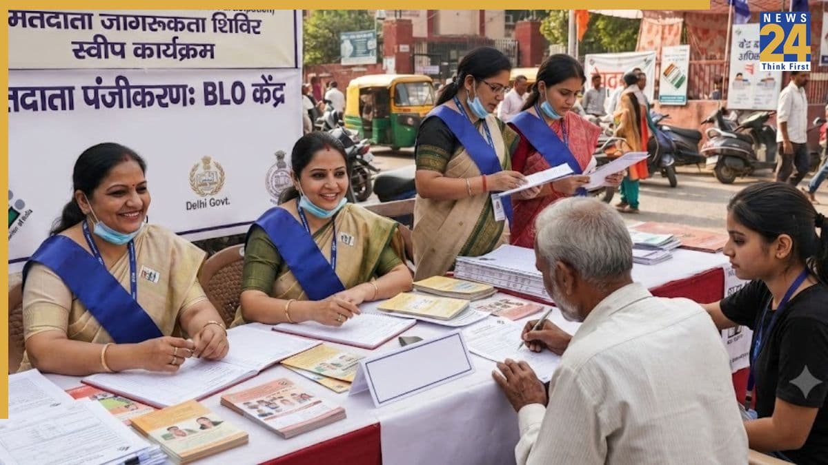 स्कूल में पढ़ाएं या SIR की ड्यूटी निभाएं? शिक्षकों पर बढ़ा बोझ, बोले- बच्चों की पढ़ाई पर असर