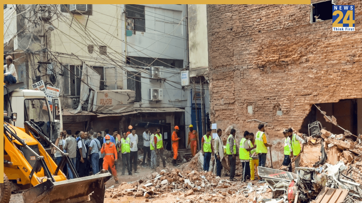 सत्य निकेतन इमारत हादसा: PG चलाने वाला सुधांशु गिरफ्तार, अब तक 5 आरोपी पकड़े गए