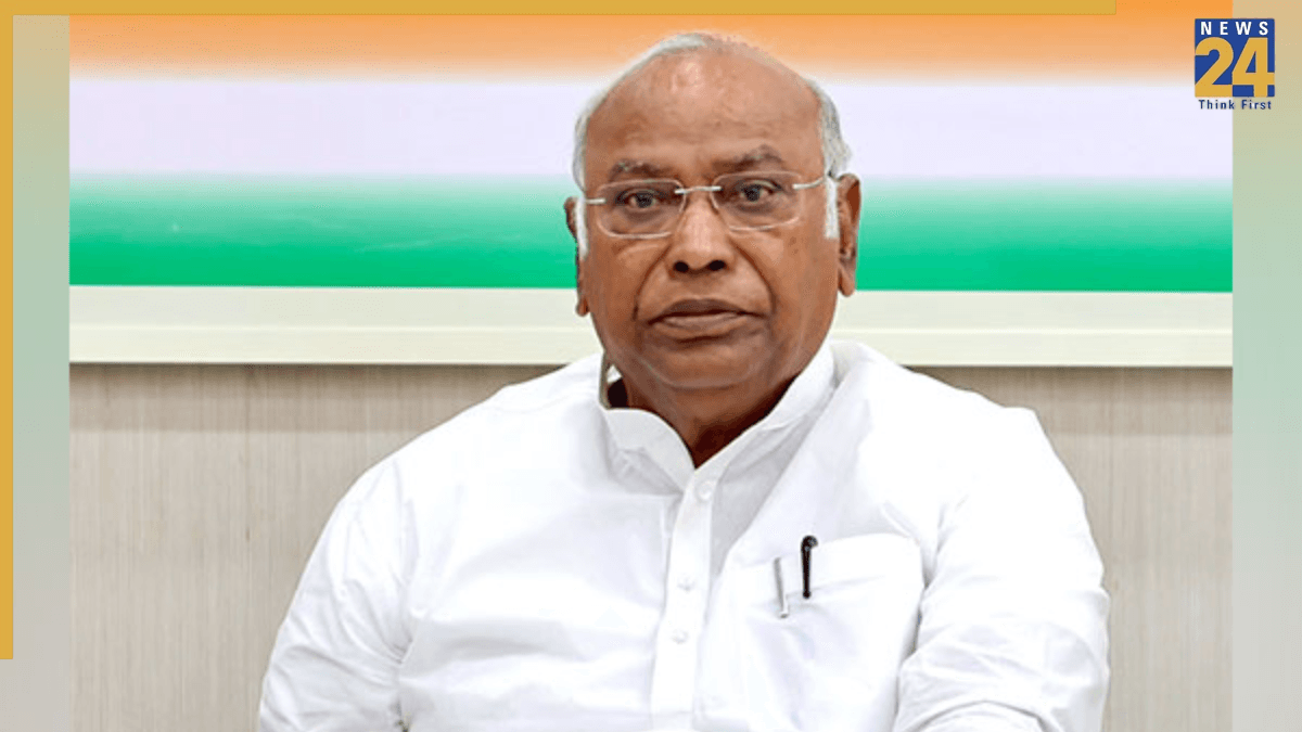 '24 दिन बाद भी FIR नहीं…', मल्लिकार्जुन खरगे ने 'शुद्धीकरण' मामले में जेपी नड्डा को लिखा खत