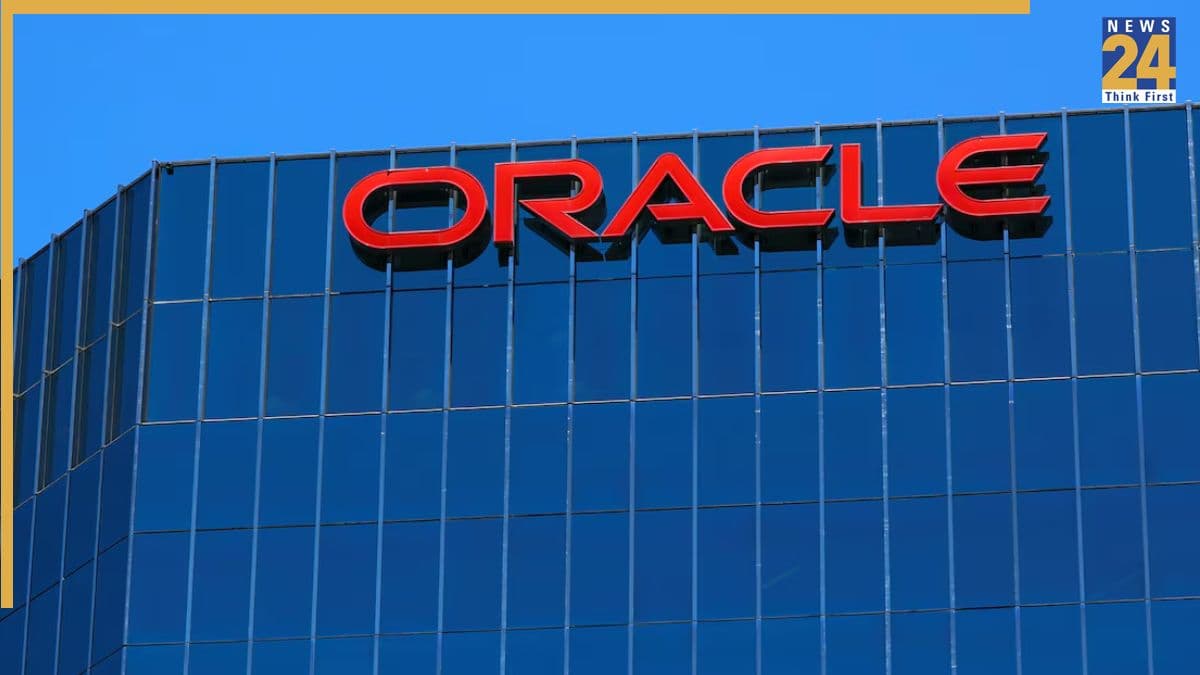 सुबह 6 बजे आया मेल और नौकरी खत्म… Oracle में फिर हुई छंटनी, आखिर टेक कंपनियों में चल क्या रहा है?