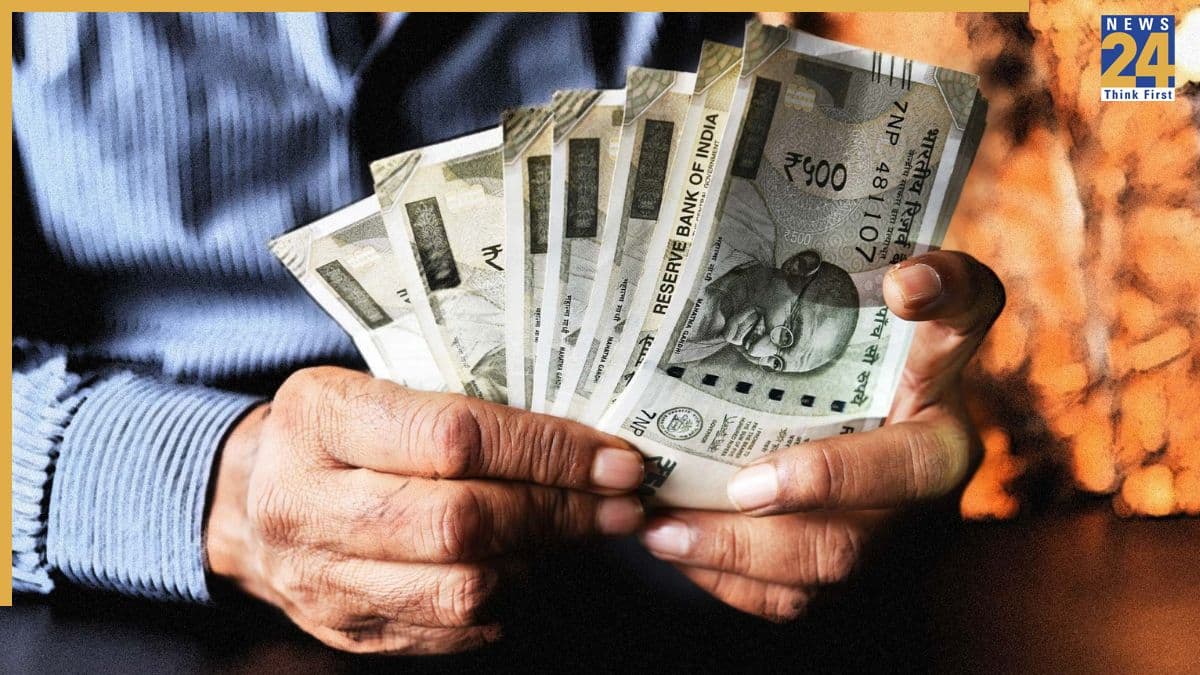 Central Govt Employees Salary Update: 25 सितंबर को ही आ जाएगी खाते में सैलरी! जानिए सरकार का बड़ा फैसला