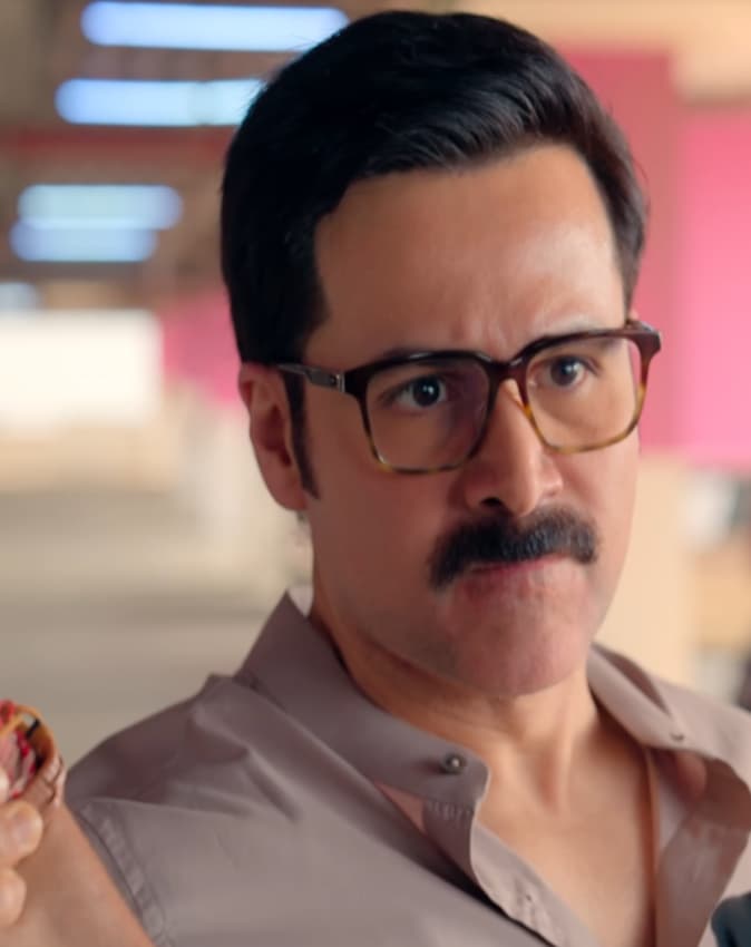 तस्करी सीरीज को किसने डायरेक्ट किया था?