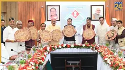 सीएम पुष्कर सिंह धामी की बनबसा में पहली बार कैबिनेट बैठक, दर्जनों महत्वपूर्ण निर्णयों पर लगी मुहर