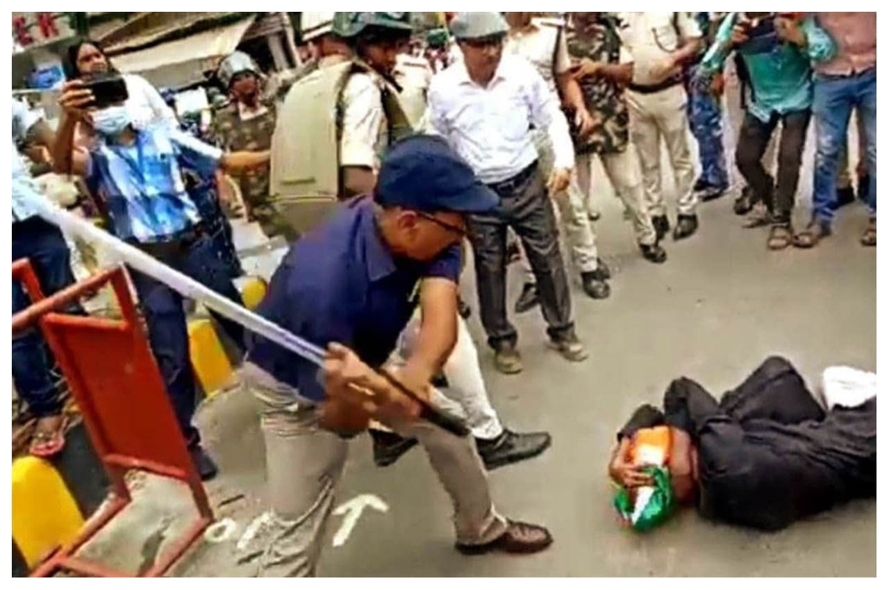 Bihar: छात्रों पर लाठीचार्ज करने वाले पटना के एडीएम लॉ एंड ऑर्डर के के सिंह हटाए गए