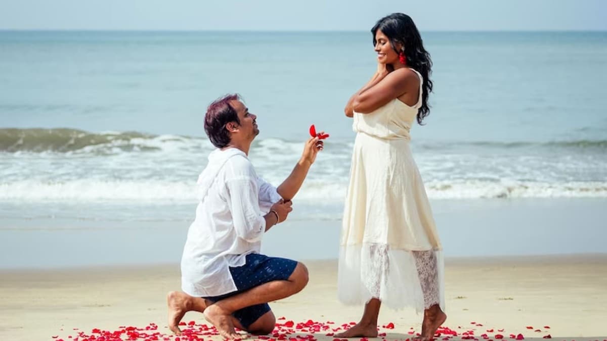 Valentine Week 2024: वैलेंटाइन डे पर पार्टनर को करना है प्रपोज? अपनाएं ये 5 तरीके