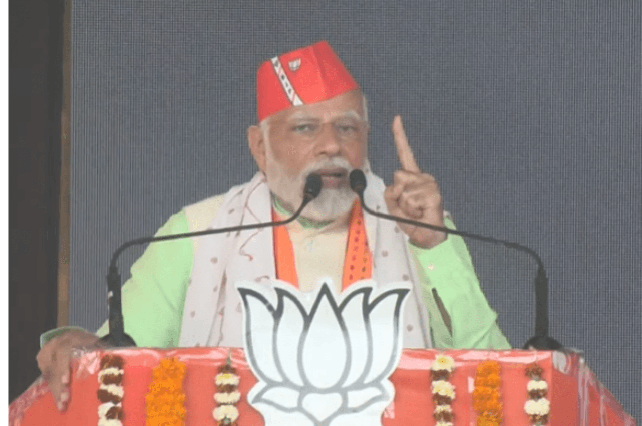 Tripura Election: प्रधानमंत्री बोले- लेफ्ट और कांग्रेस दो धारी तलवार, इन्होंने त्रिपुरा को बारी-बारी से लूटा, सतर्क रहना है, जानें मोदी की बड़ी बातें