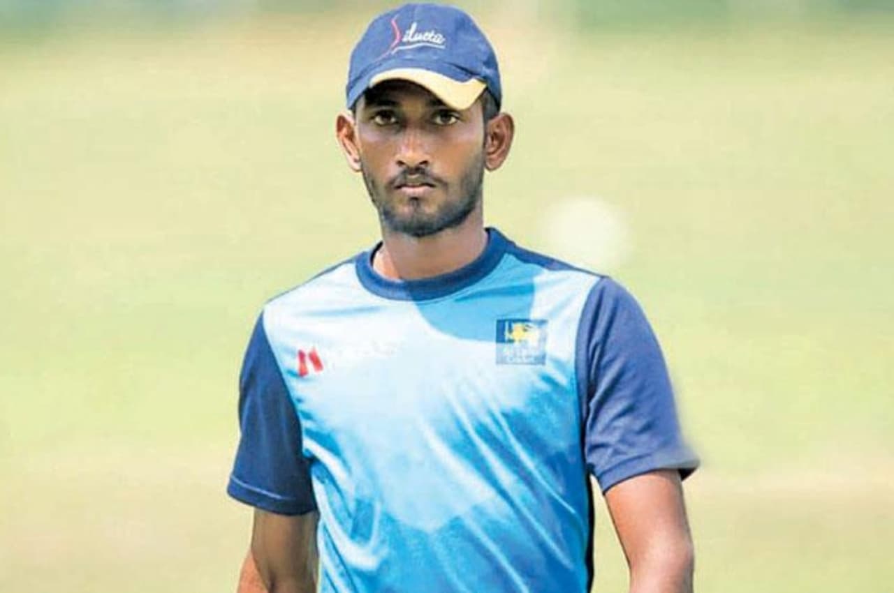SL vs AFG: श्रीलंका की टीम में डेब्यू कर सकता है 29 साल का खिलाड़ी, जानिए कौन हैं दुशान हेमंथा