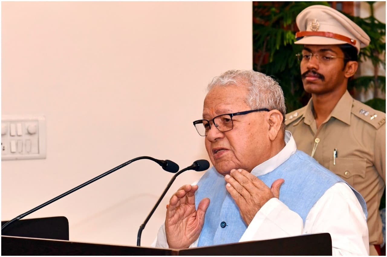 महाराष्ट्र-गुजरात राज्य स्थापना दिवस समारोह में बोले राज्यपाल कलराज मिश्र, 'देशवासी समरस समाज के लिए करें कार्य'