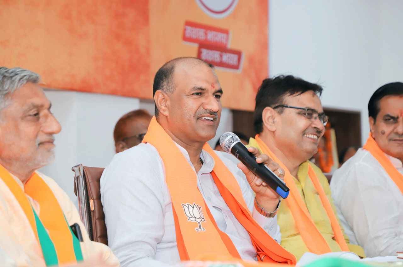 Rajasthan Politics: सीएम के बयान पर सीपी जोशी का पलटवार, बोले- गहलोत अपनी राहत की दुकान बंद करके घर बैठ चुके हैं