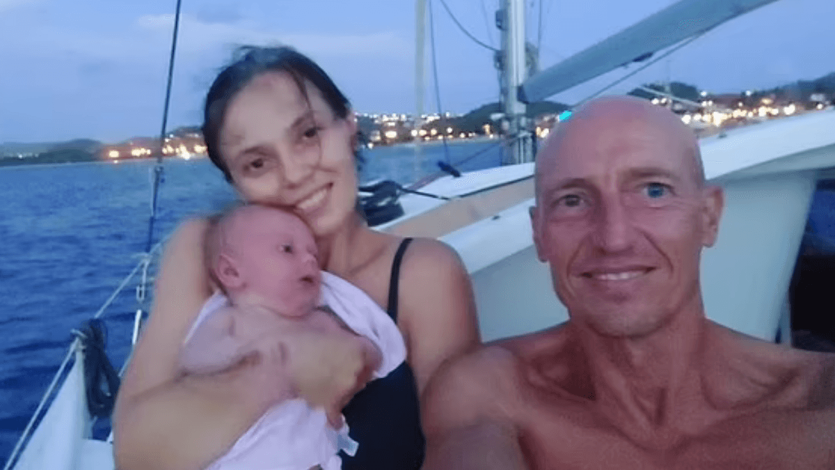British Couple(2) British Couple, Baby Birth On Beach, United Kingdom, Grenada