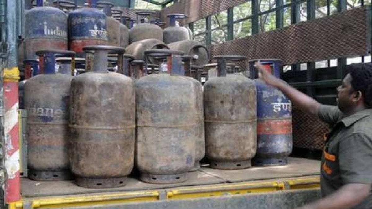 गुड न्यूज! सस्ता हुआ सिलेंडर, जानें अब कितने रुपये में मिलेगा?