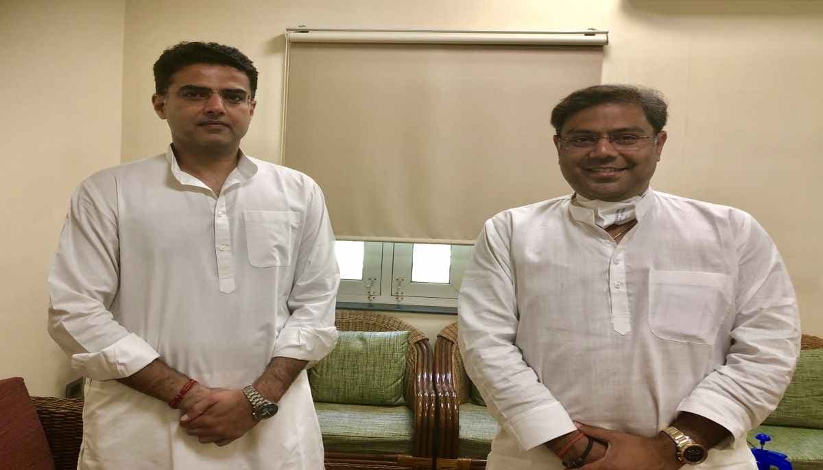 Pilot Supporters Raised Slogans Against MLA Danish Abrar Pilot Supporters Raised Slogans Against MLA Danish Abrar