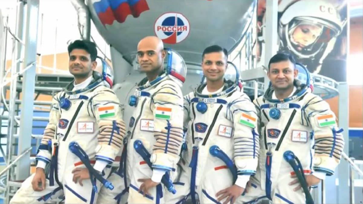 Gaganyaan मिशन के लिए चुने गए 4 अंतरिक्ष यात्रियों में कोई महिला क्यों नहीं? ISRO चीफ ने बताई वजह