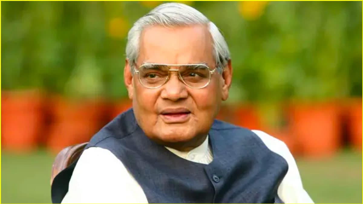 आज ही के दिन वाजपेयी दूसरी बार बने थे पीएम, 13 महीने में सरकार गिरने के 5 कारण